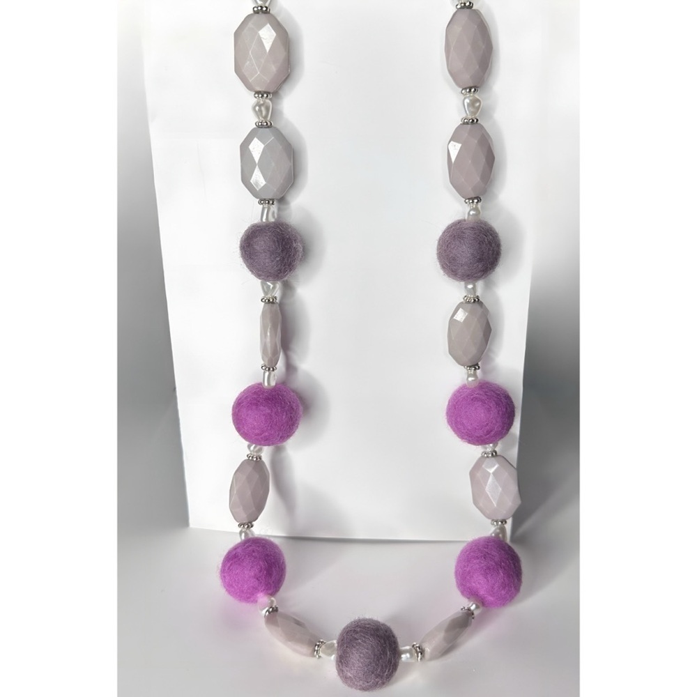 Hand Crafted Purple and Silver Necklace With Felt and faux pearls